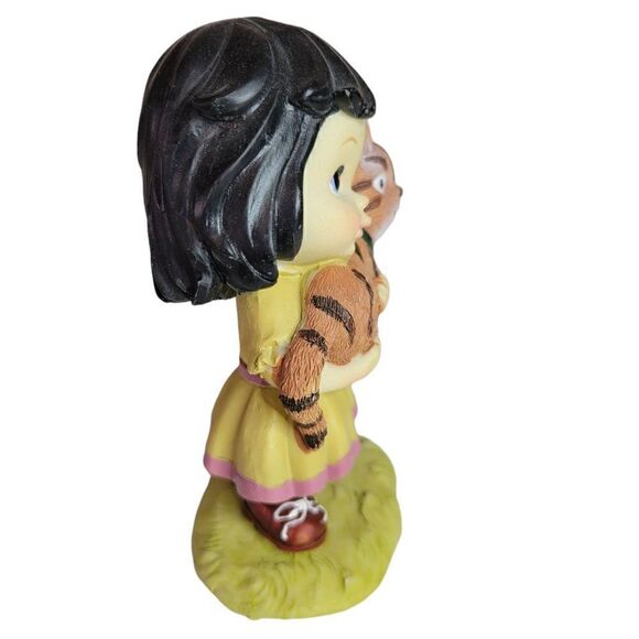 Tender Times Girl Holding Cat Collectible Figurine - Picture 4 of 10